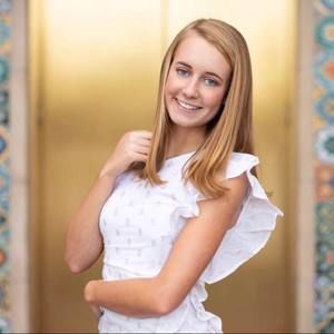 Meet your Posher, Natalie